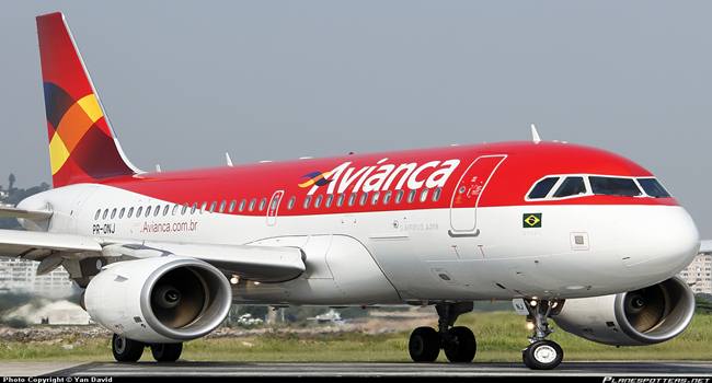 PR-ONJ-Avianca-Brasil-Airbus-A319-100_PlanespottersNet_351382