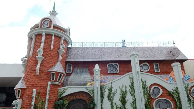 Exposição "Rá-Tim-Bum, o Castelo", que recria os cenários do seriado produzido pela TV Cultura na década de 90