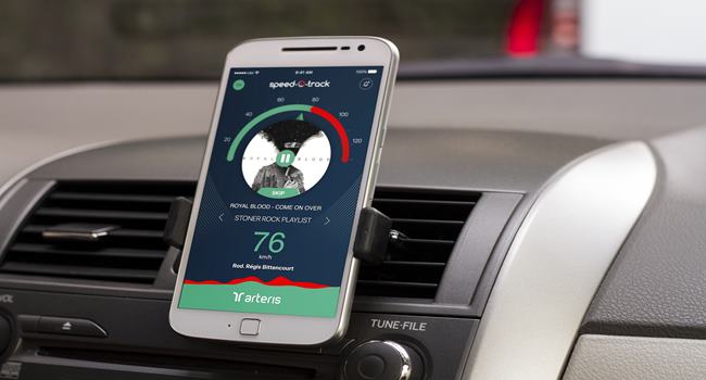 App Speed-O-Track painel do caro