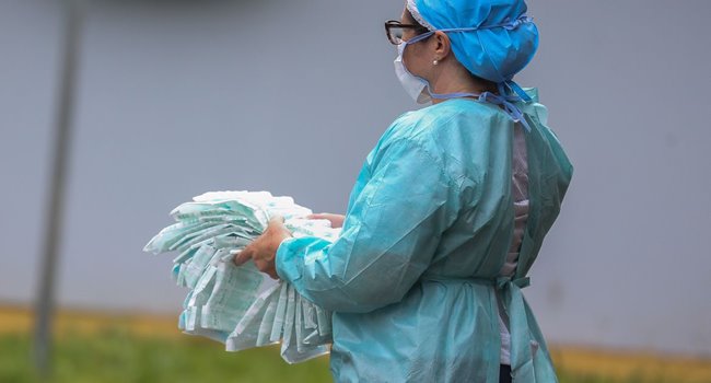 Movimentação de idosos no posto da 612 Sul para Vacinação contra Influenza