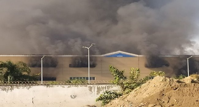 incendio-barracao-viradouro-rj
