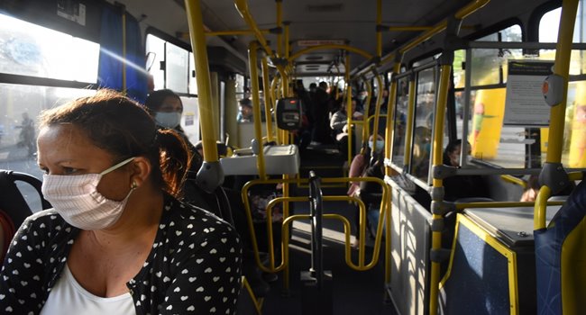 uso-mascara-transporte-publico-coronavirus-sp