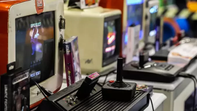 retrocon-2024
