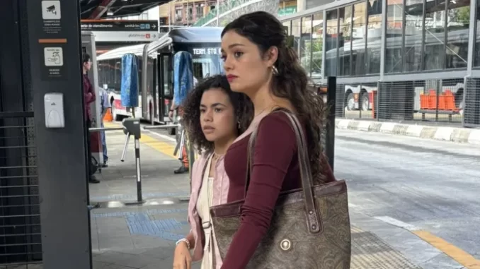 sophie-charlotte-e-acusada-de-tratar-mal-figurantes-durante-gravacoes-de-novela
