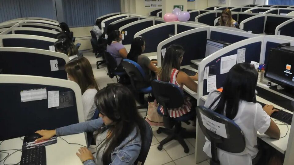 Anatel dispensa uso do prefixo 0303 em chamadas de telemarketing - Imagem do artigo original