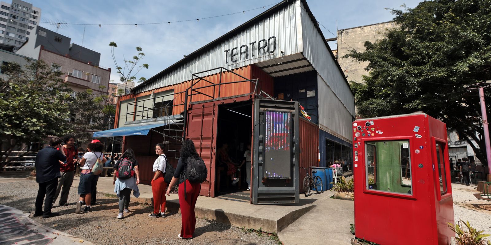 MP cobra Nunes por ação violenta da GCM contra Teatro de Contêiner - Imagem do artigo