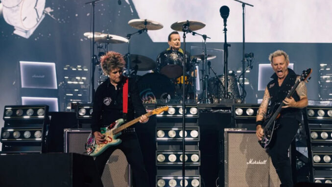 Imagem destacada - Conflito com jogo da Copa faz Green Day cancelar show no Rio