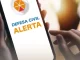 Imagem de uma pessoa segurando um smartphone exibindo o alerta de emergência da Defesa Civil para teste em 13 cidades no sábado.