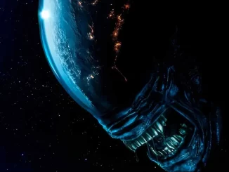 Imagem do alienígena ameaçador de 'Alien: Earth', indicando caos e traições no episódio 7, uma representação sombria do universo com luzes no espaço.