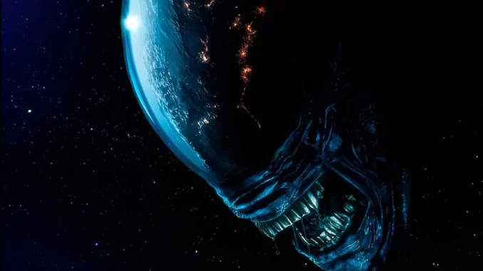 alien-earth-episodio-7-caos-traicoes Imagem do alienígena ameaçador de 'Alien: Earth', indicando caos e traições no episódio 7, uma representação sombria do universo com luzes no espaço.