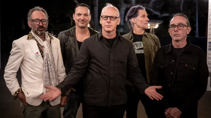 badreligion-apresentacao-thetown Banda de punk rock Bad Religion realiza apresentação no evento The Town após o cancelamento do Sex Pistols.