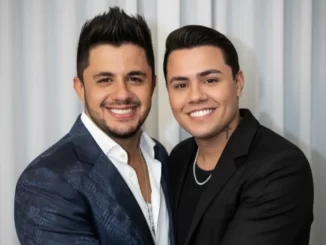 Felipe Araújo publica imagem gerada por IA ao lado de Cristiano Araújo, celebrando a conexão entre os irmãos na música sertaneja.