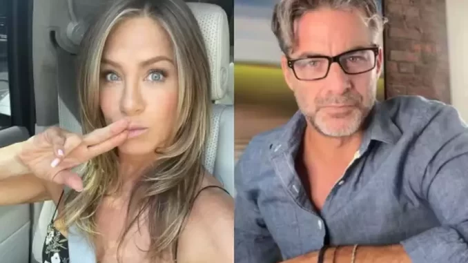 jennifer-aniston-confirma-namoro-coach-voar Jennifer Aniston confirma namoro com coach que a ajudou a voar, em imagem com homem de óculos e cabelo grisalho.