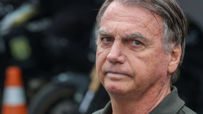Imagem destacada - Moraes retira GSI da escolta e delega deslocamentos de Bolsonaro