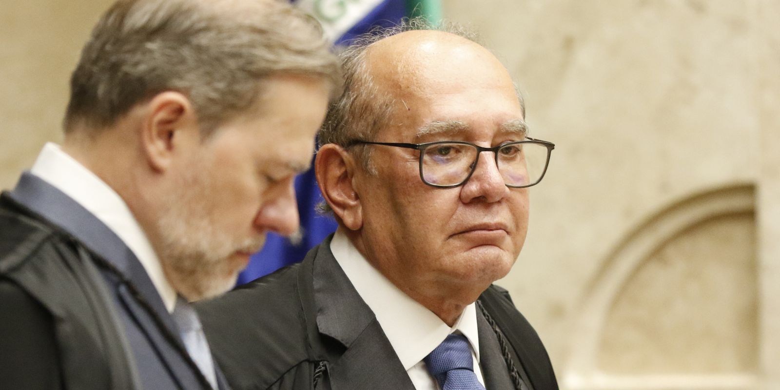 Gilmar Mendes cobra AGU e PGR sobre impeachment de ministros do STF - Imagem do artigo