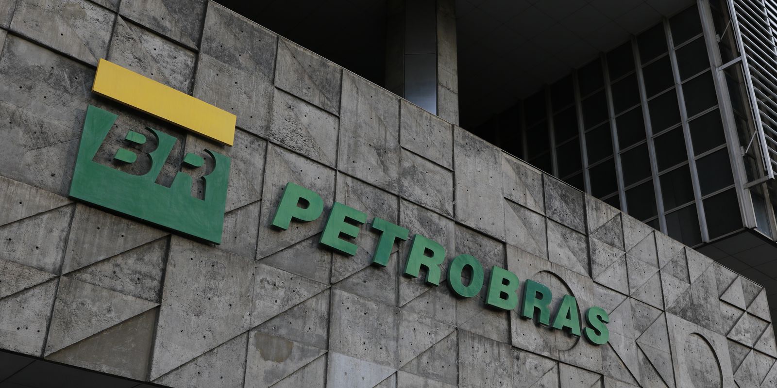 Petrobras destina R$ 226 mi a projetos socioambientais no Rio - Imagem do artigo