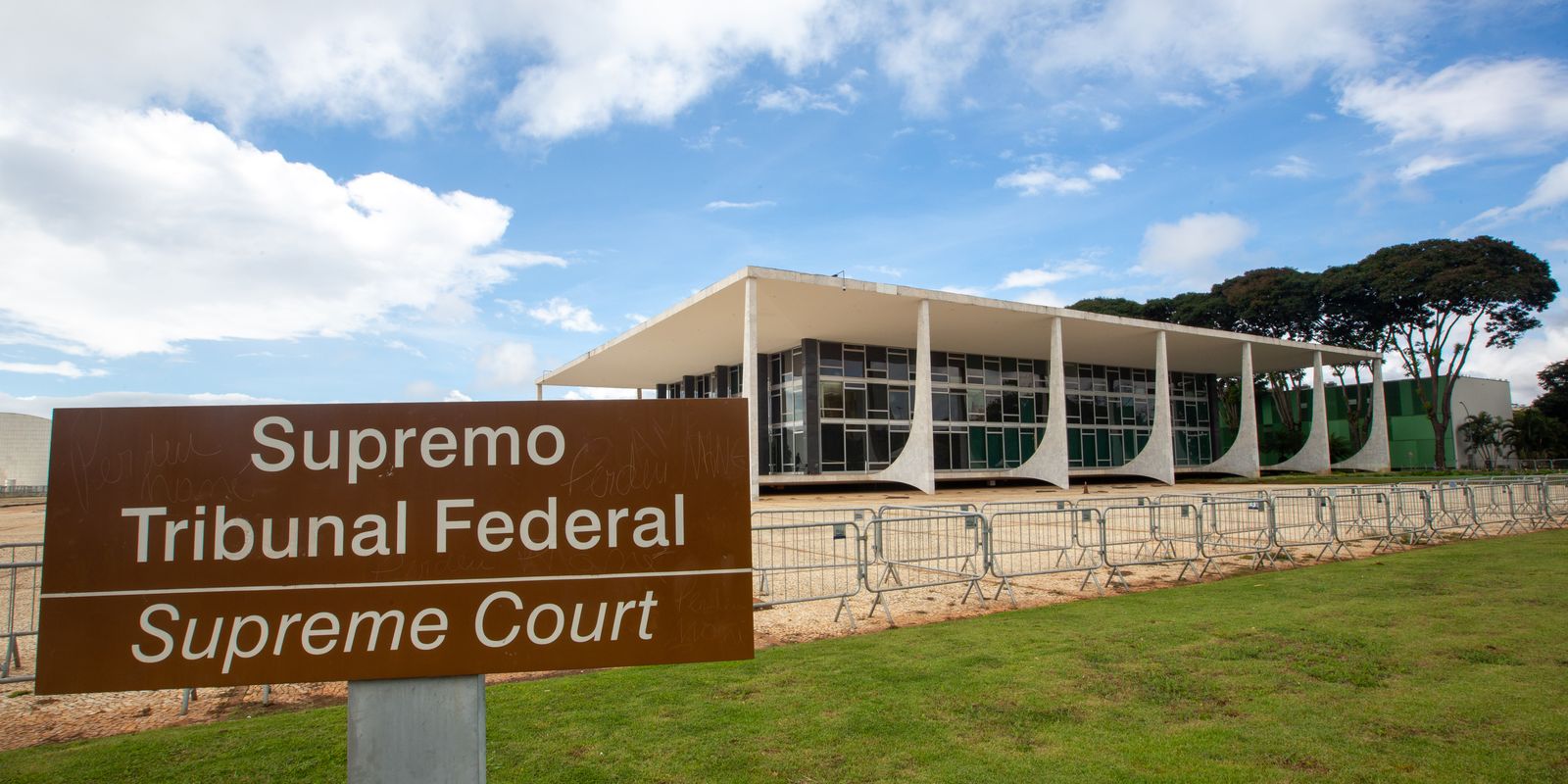 Bancada governista aciona STF para suspender tramitação da PEC da Blindagem - Imagem do artigo