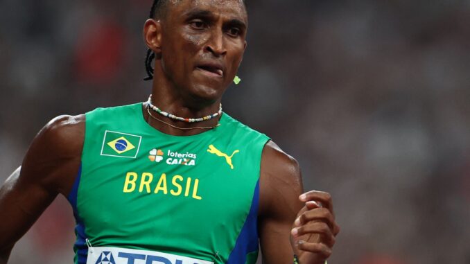 Imagem destacada - Alison dos Santos conquista prata nos 400 m barreiras em Tóquio