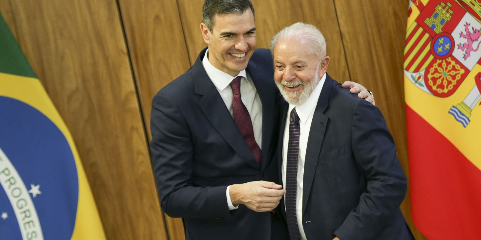 Lula discute acordo Mercosul-UE com Sánchez e crise no Oriente - Imagem do artigo