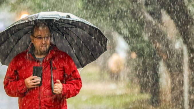 Imagem destacada - Tempestades provocam chuva intensa e ventos de até 98 km/h no Sul