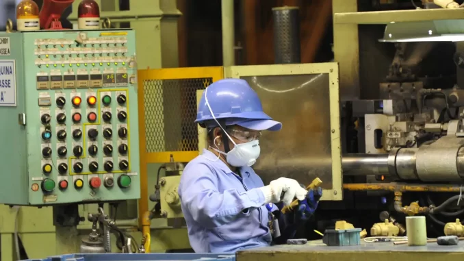 Imagem destacada - Camex reduz tarifa de importação para 15 produtos não fabricados