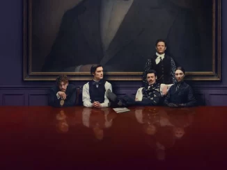 Cena da série House of Guinness na Netflix, mostrando cinco personagens históricos sentados à mesa, com um quadro antigo ao fundo, misturando fatos históricos e ficção.