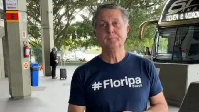 prefeito-florianopolis-triagem-rodoviaria-pessoas-sem-abrigo Prefeito de Florianópolis participa de triagem na rodoviária e devolve pessoas sem abrigo às suas origens