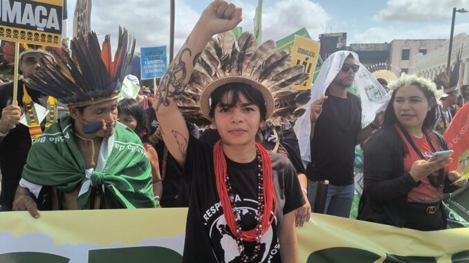 Imagem destacada - Txai Suruí pede decisão indígena nos espaços oficiais da COP30