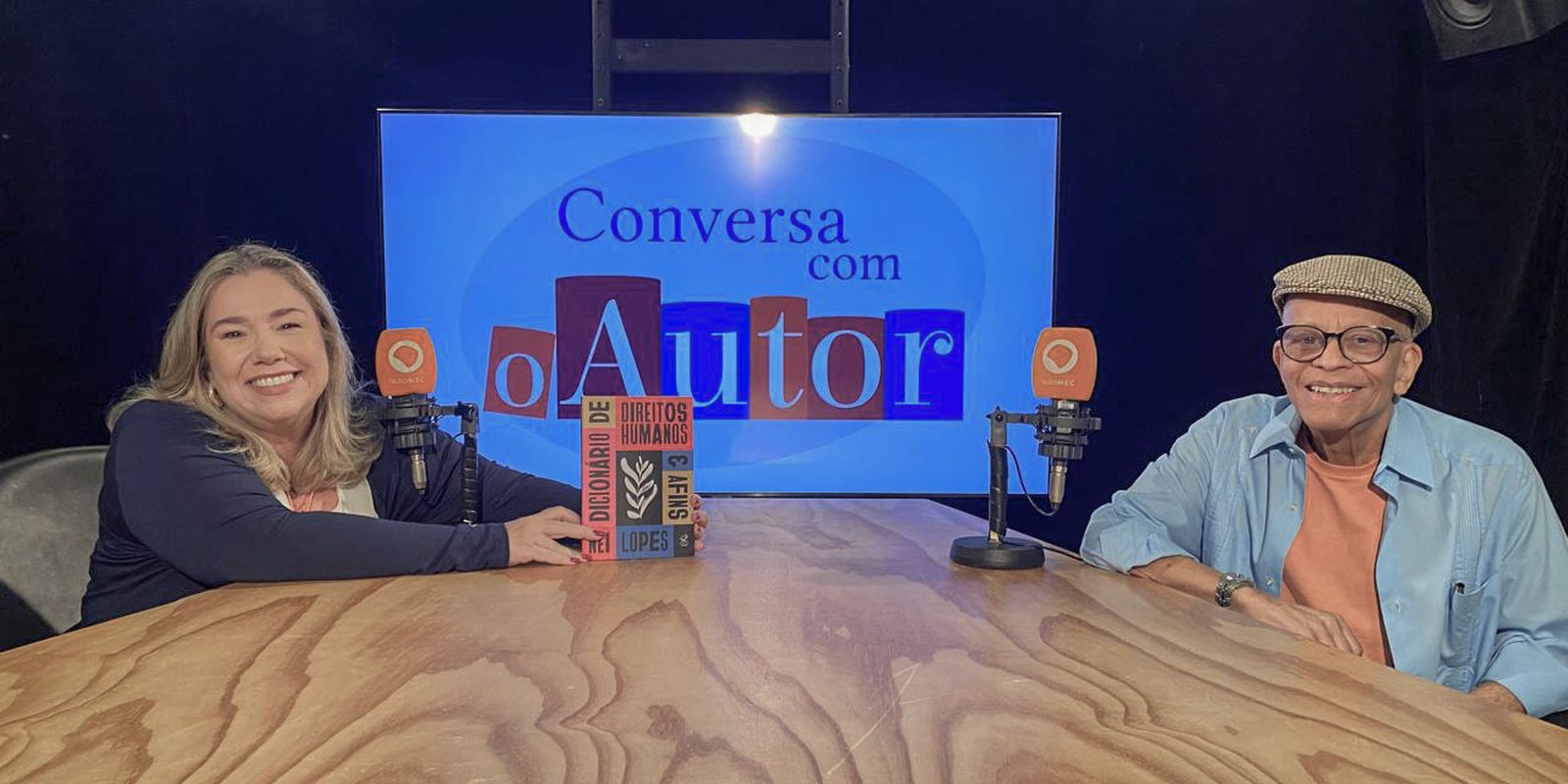 Rádio MEC exibe entrevista com Nei Lopes na Consciência Negra - Imagem do artigo