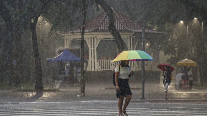 Imagem destacada - Inmet prevê tempestades fortes até segunda em três estados do Sul