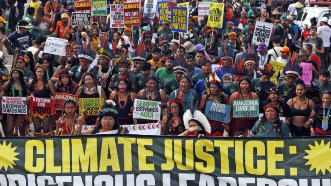 Imagem destacada - Marcha indígena na COP30 cobra demarcação e proteção de terras
