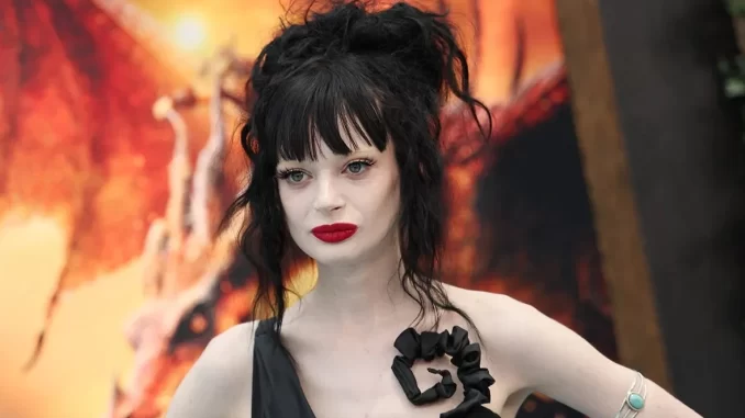 atriz-ruth-codd-relata-segunda-amputacao Atriz Ruth Codd de 'Como Treinar seu Dragão' relata experiência de segunda amputação, destacando sua trajetória de superação e força.