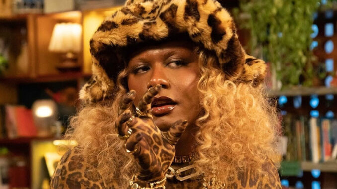 Imagem destacada - Liniker lança ‘Charme’ e faz história no Tiny Desk Brasil