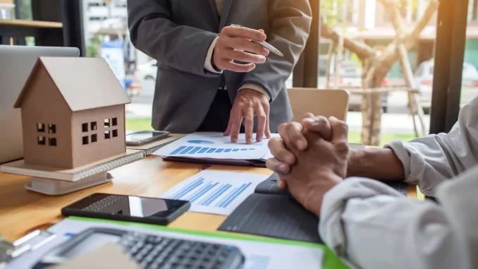 Imagem destacada - Programa da Receita reduz imposto para atualizar valor de imóveis e bens