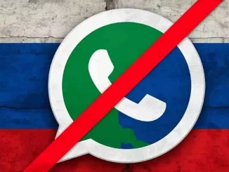 Imagem que representa o bloqueio do WhatsApp na Rússia com bandeira do país ao fundo, e símbolo do aplicativo WhatsApp com uma faixa vermelha cruzada.