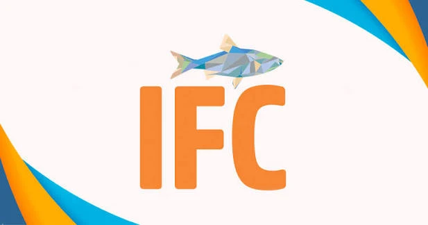 banner-ifc-brasil-2026-programacao-pescado Banner do IFC com o texto “IFC” e elementos gráficos em azul e laranja, remetendo ao evento IFC Brasil 2026 e à programação estratégica para fortalecer a cadeia produtiva do pescado.