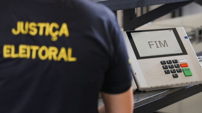 Imagem destacada - Tribunais eleitorais definem urnas que serão auditadas no 2º turno